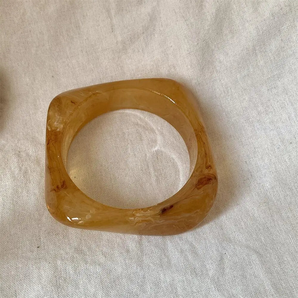 Wide Geometric Bangle Set